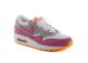 Basket dame Nike air max 1 essential en blanc et rose.