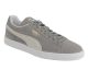 Basket Puma Suede Classic en daim gris.